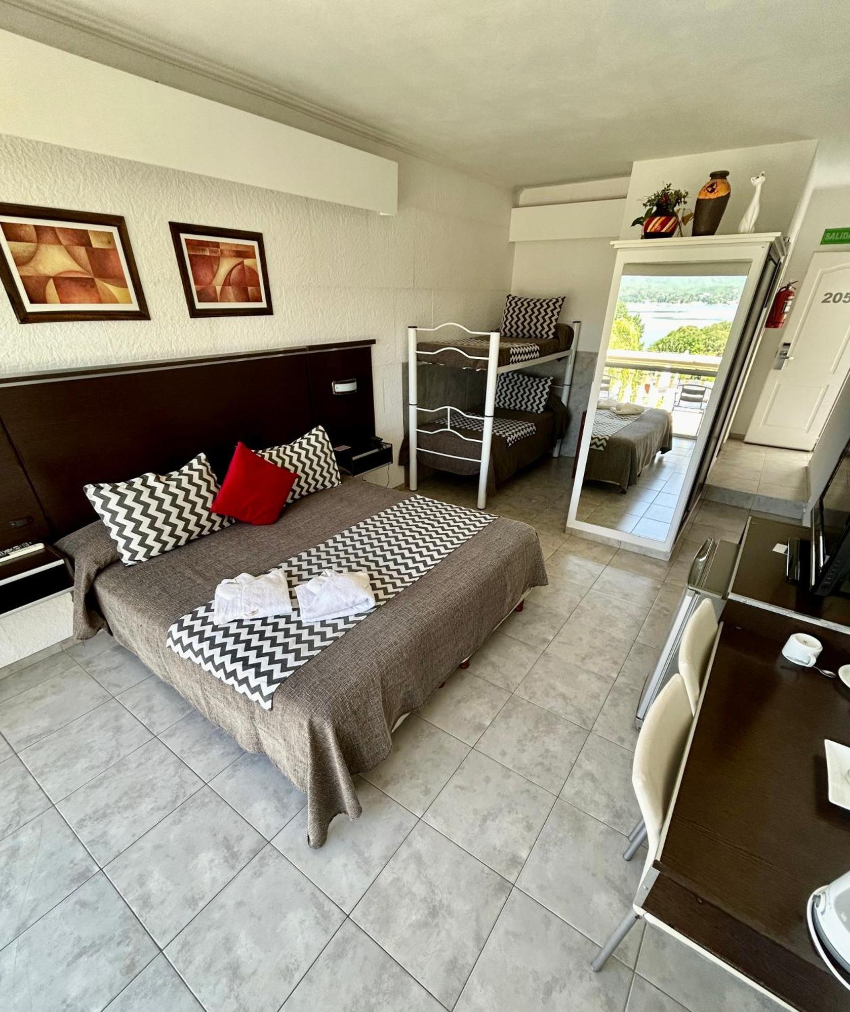Villa La Font Apart Hotel & Spa Villa Carlos Paz Kültér fotó