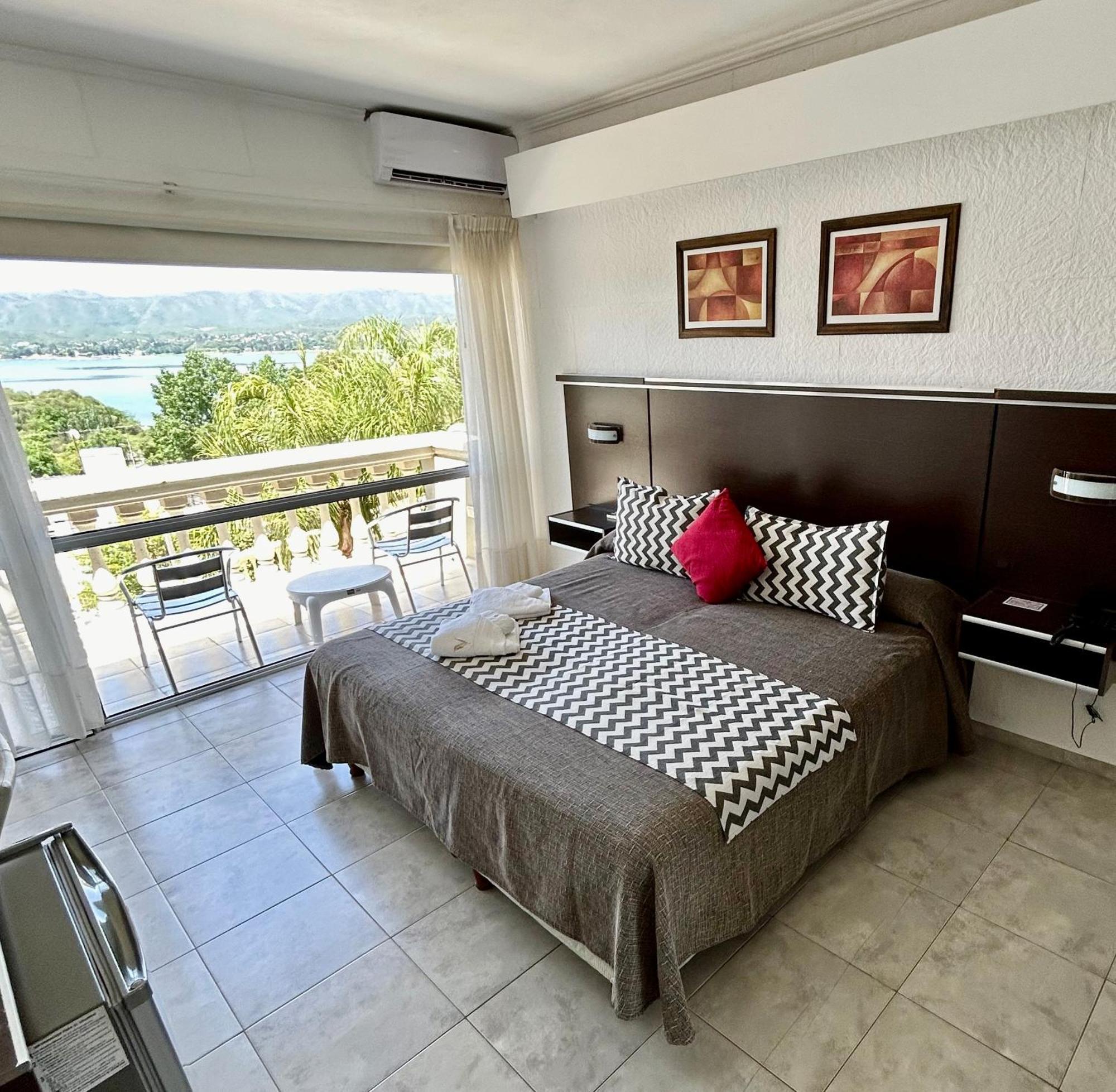 Villa La Font Apart Hotel & Spa Villa Carlos Paz Kültér fotó