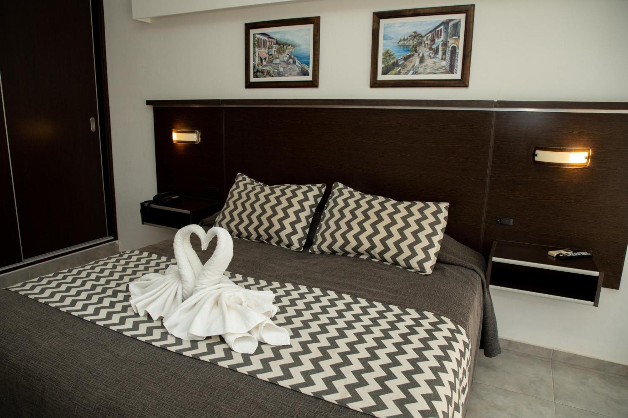 Villa La Font Apart Hotel & Spa Villa Carlos Paz Kültér fotó