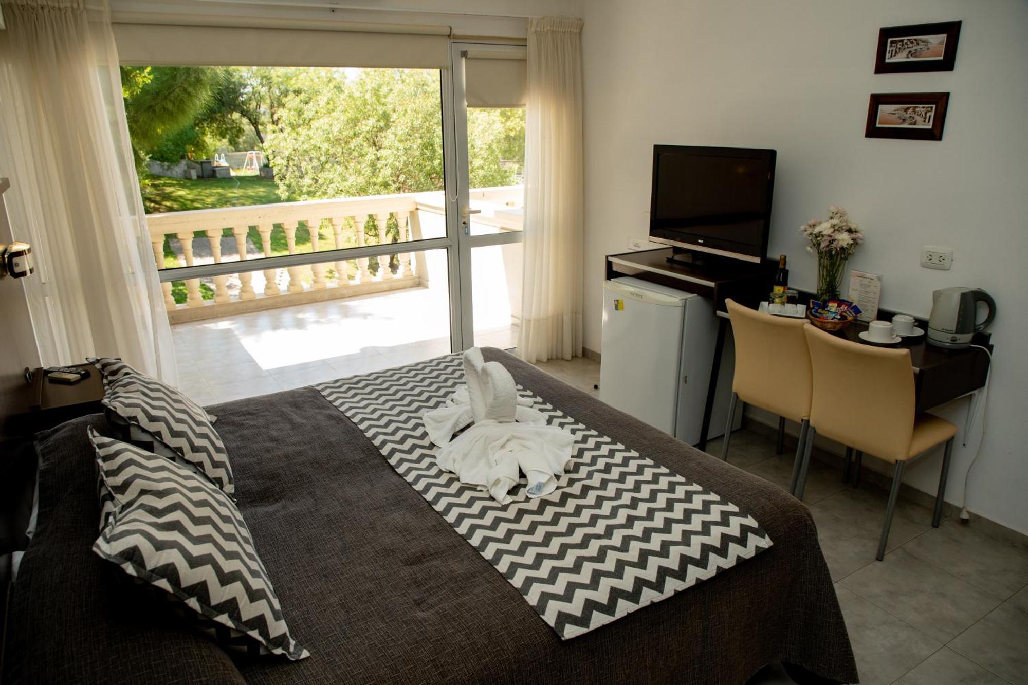 Villa La Font Apart Hotel & Spa Villa Carlos Paz Kültér fotó